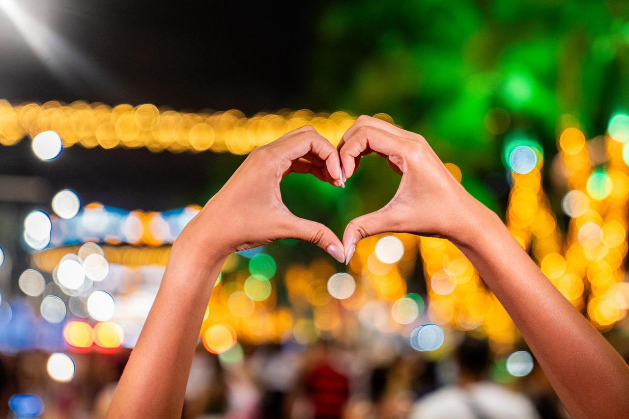 Com a proposta de ser um Natal Tropical, local escolhido pelo Papai Noel para passar suas férias, Maceió recebeu ornamentações que une a magia de Natal à merecida alcunha de Paraíso das Águas. Foto: Saulo Cassimiro/Secom Maceió